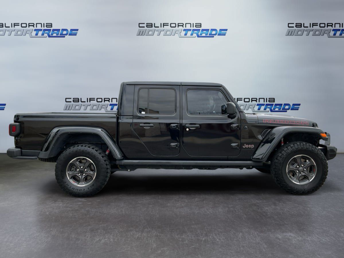 Used 2022 Jeep Gladiator Rubicon w/ Cold Weather Group AWD/4WD image 4