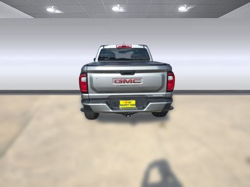 Used 2023 GMC Canyon Elevation w/ Trailering Package image 8