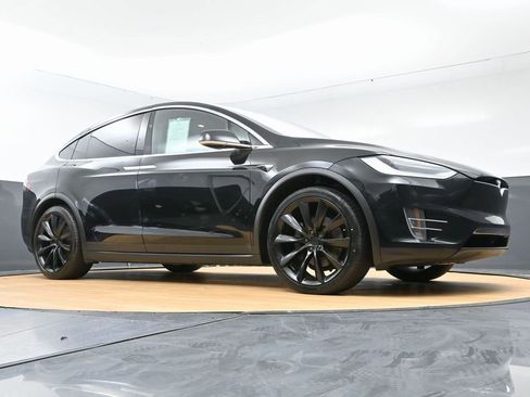 Used 2021 Tesla Model X Long Range image 55