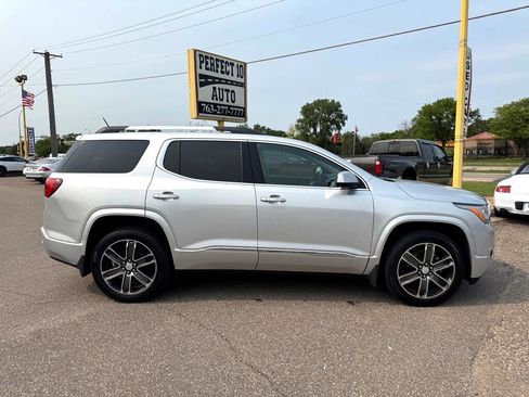 Used 2017 GMC Acadia Denali w/ Technology Package image 4