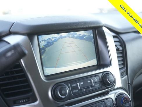 Used 2019 Chevrolet Suburban LT image 28