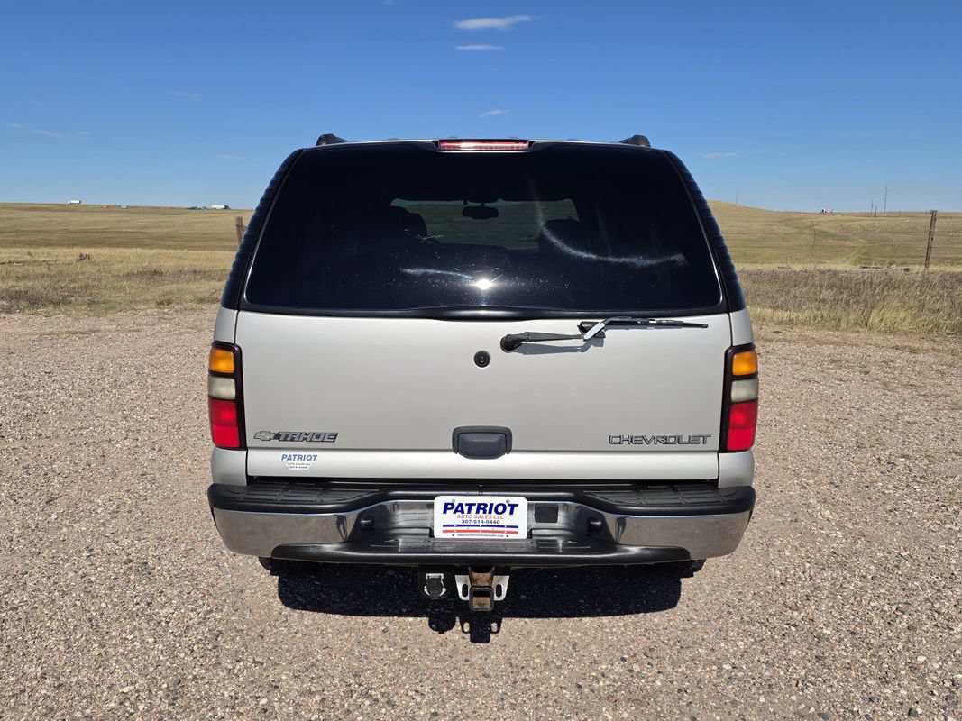Used 2004 Chevrolet Tahoe LS w/ Preferred Equipment Group AWD/4WD image 4