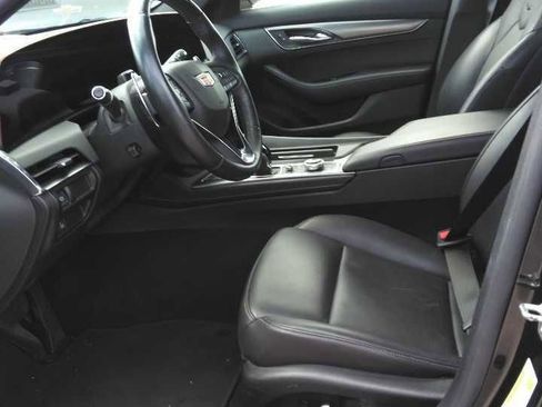 Used 2025 Cadillac CT5 Premium Luxury image 4