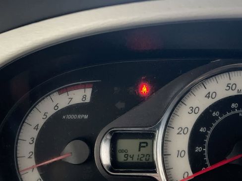 Used 2012 Toyota Sienna SE image 15