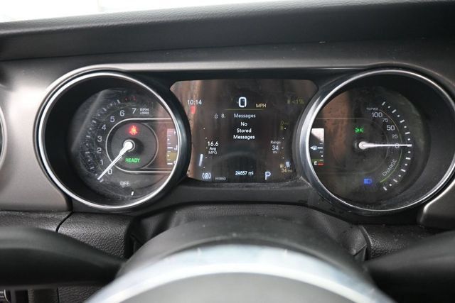 Used 2022 Jeep Wrangler Unlimited Rubicon 4xe AWD/4WD image 13