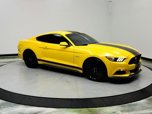 Used 2016 Ford Mustang GT w/ GT Performance Package image 3
