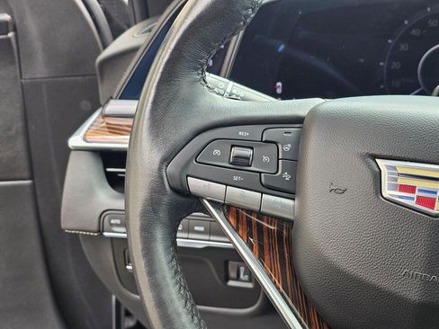 Certified 2023 Cadillac Escalade ESV Premium Luxury AWD/4WD image 34