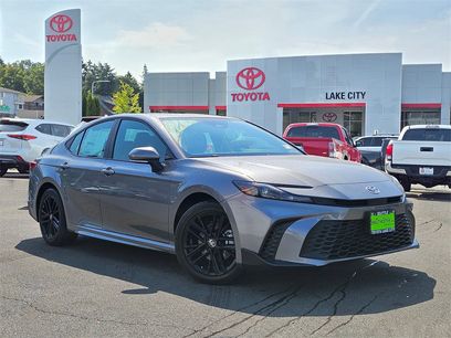 New 2025 Toyota Camry SE