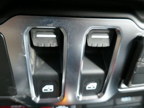 New 2026 Jeep Wrangler Willys AWD/4WD image 15