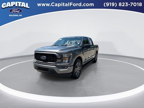 Certified 2023 Ford F150 XL w/ STX Appearance Package RWD image 4