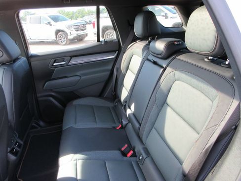 New 2026 GMC Terrain AT4 w/ Convenience Package III AWD/4WD image 12