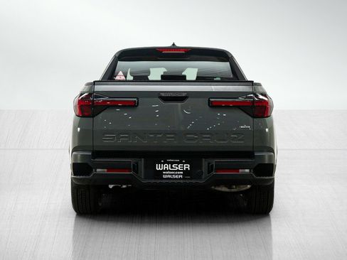 Used 2023 Hyundai Santa Cruz SEL image 4