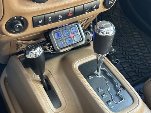 Used 2012 Jeep Wrangler Unlimited Sahara w/ Trailer Tow Group image 23