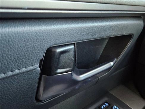 Used 2024 Toyota Sequoia Limited image 17