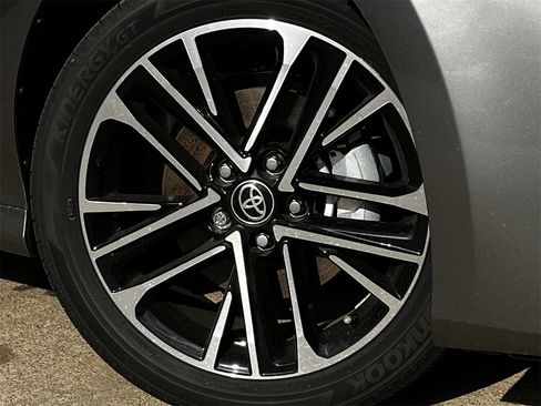 New 2026 Toyota Camry XLE image 25