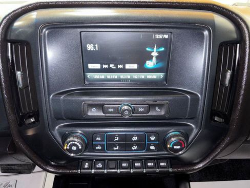 Used 2019 Chevrolet Silverado 2500 W/T w/ WT Convenience Package AWD/4WD image 19