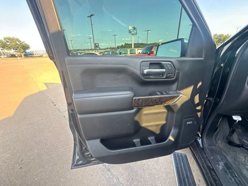 Used 2019 GMC Sierra 1500 Denali w/ Denali Ultimate Package AWD/4WD image 10