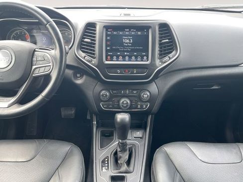 Used 2021 Jeep Cherokee Latitude Lux w/ Comfort/Convenience Group FWD image 11