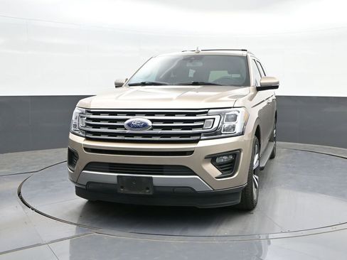Used 2020 Ford Expedition XLT w/ Equipment Group 201A RWD image 27