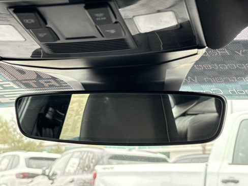 Used 2025 Volkswagen Jetta Sport image 26