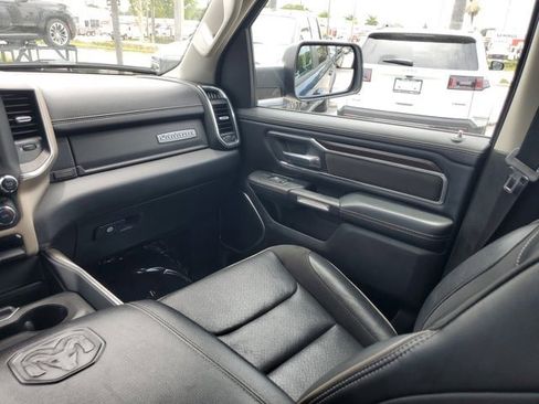 Certified 2022 RAM 1500 Laramie RWD image 15