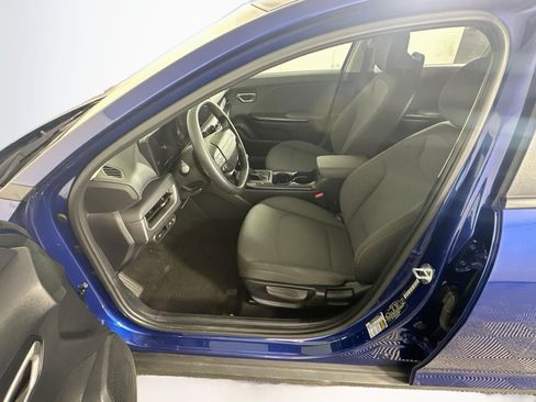 Used 2025 Kia K4 FWD image 13