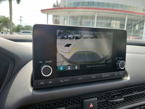 Used 2024 Honda HR-V LX image 31