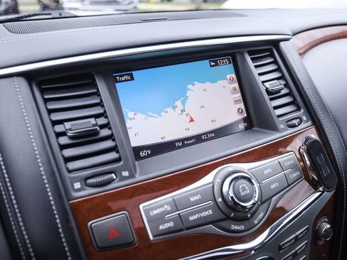 Used 2018 INFINITI QX80 4WD w/ Driver Assistance Package image 29
