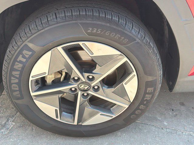Used 2025 Hyundai Tucson SEL AWD/4WD image 11