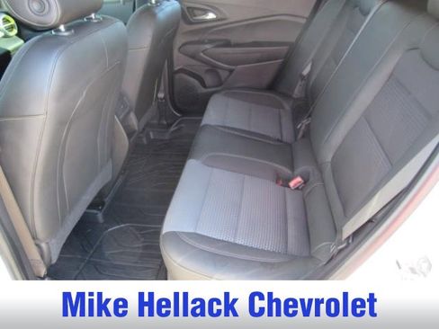 Used 2025 Chevrolet Trax LT w/ Driver Confidence Package image 17