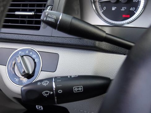 Used 2010 Mercedes-Benz C 300 Sedan image 86
