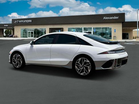 New 2025 Hyundai Ioniq 6 SEL image 4