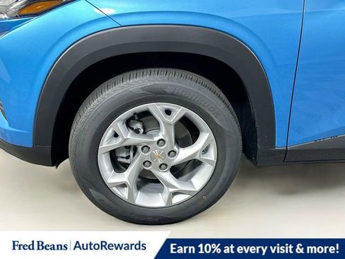 New 2026 Chevrolet Trax LS w/ LS Convenience Package image 18