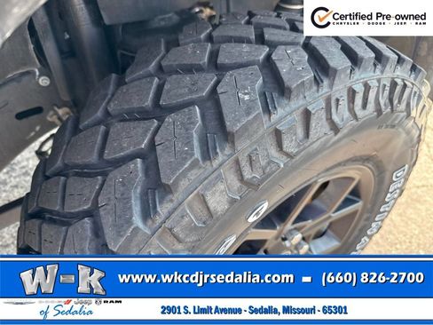 Certified 2025 Jeep Gladiator Sport AWD/4WD image 4