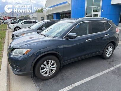 Used 2015 Nissan Rogue SV w/ SV Premium Package