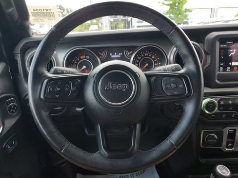 Used 2023 Jeep Wrangler Sport AWD/4WD image 18