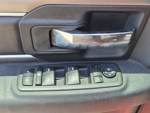 Used 2024 RAM 1500 Warlock AWD/4WD image 8