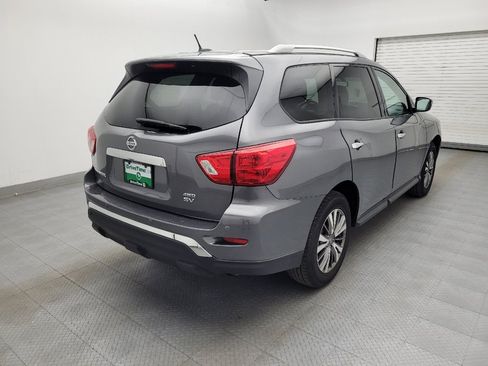 Used 2018 Nissan Pathfinder SV AWD/4WD image 9