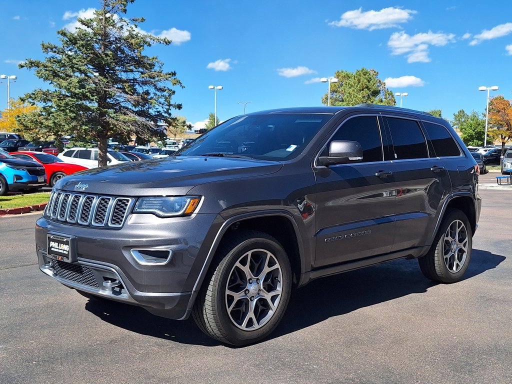 Used 2018 Jeep Grand Cherokee Limited AWD/4WD image 7
