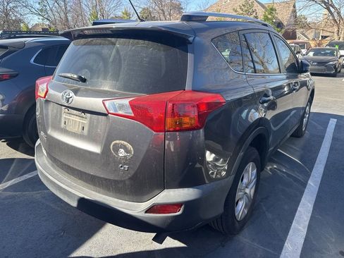 Used 2014 Toyota RAV4 LE image 4