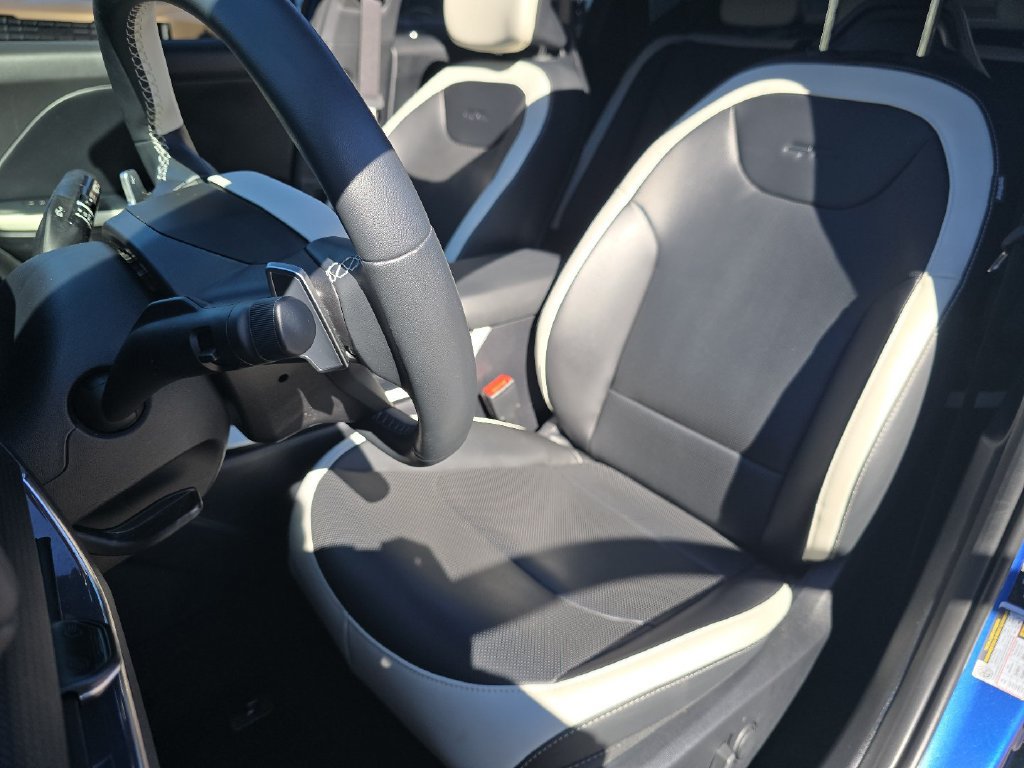 Used 2025 Kia K4 GT-Line Turbo FWD image 23