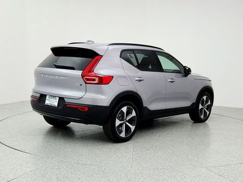 New 2026 Volvo XC40 B5 Plus w/ Protection Package Premier image 5