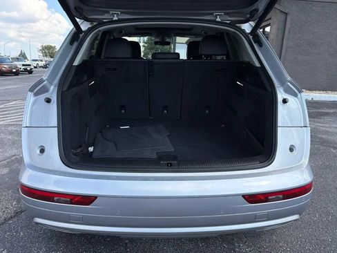 Used 2018 Audi Q5 2.0T Premium Plus w/ Premium Plus Package AWD/4WD image 9