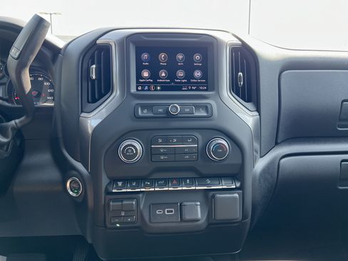 New 2026 Chevrolet Silverado 2500 Custom w/ Custom Value Package AWD/4WD image 27