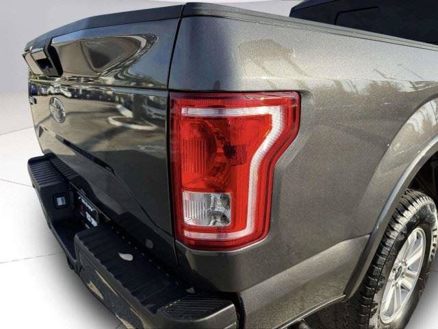Used 2016 Ford F150 XLT w/ Equipment Group 302A Luxury AWD/4WD image 19