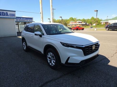 New 2026 Honda CR-V LX image 7