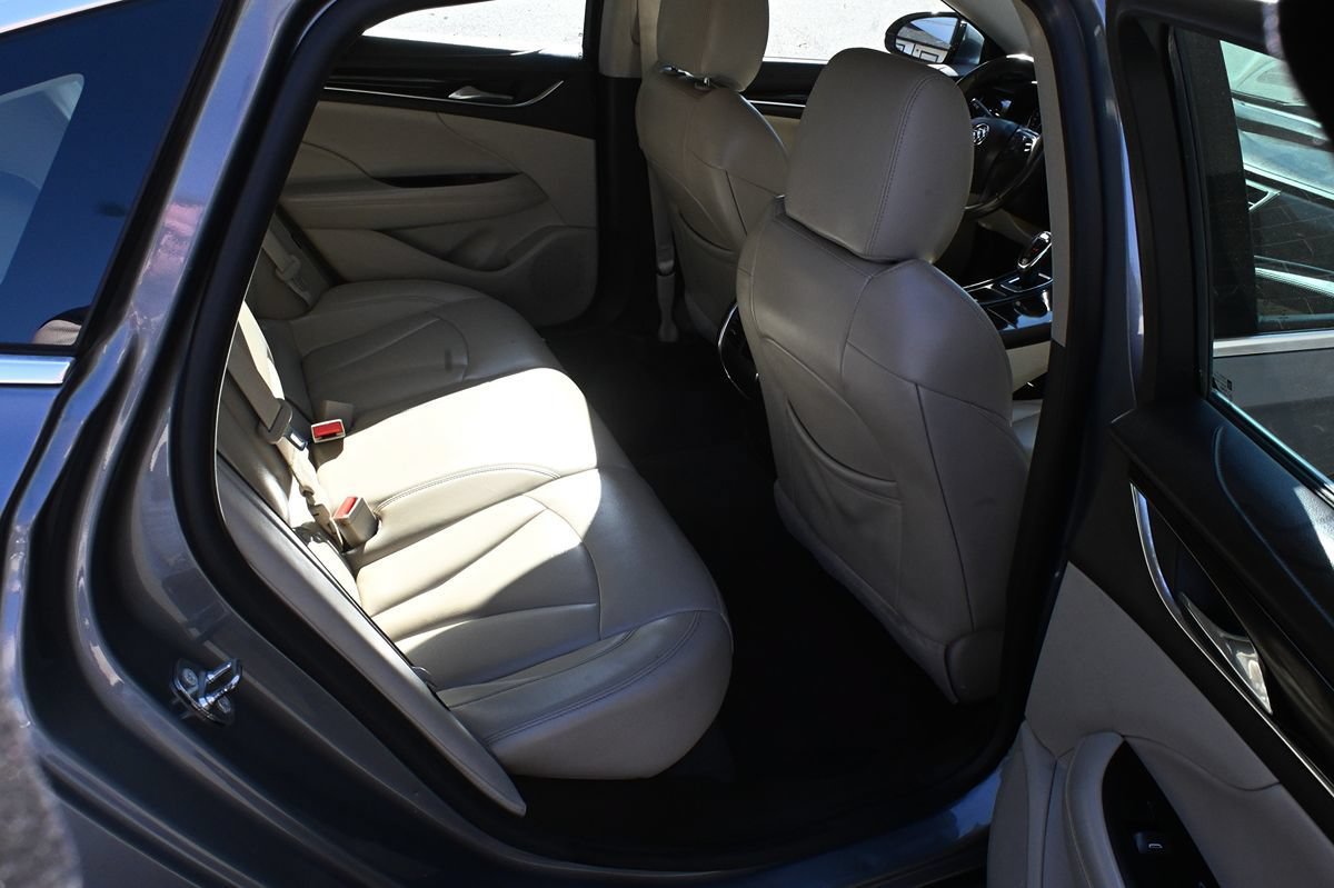 Used 2018 Buick LaCrosse Preferred FWD image 11
