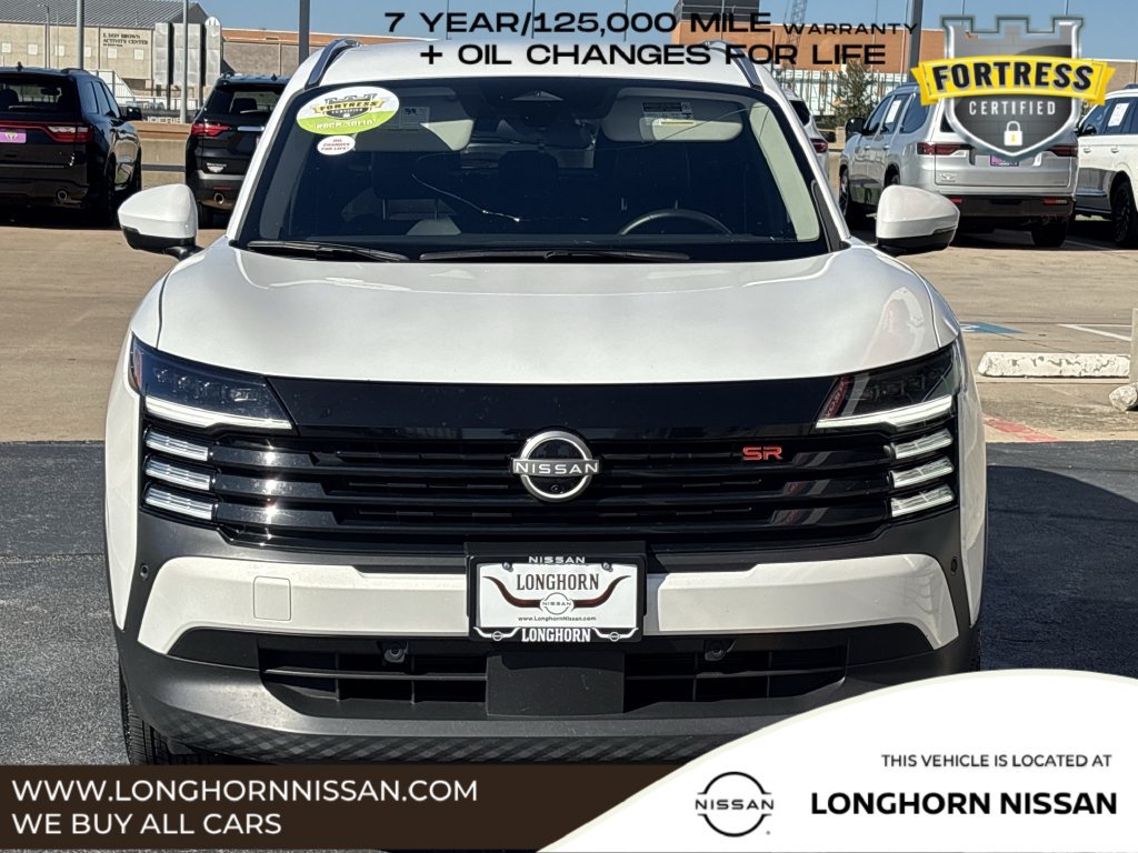 Used 2025 Nissan Kicks SR AWD/4WD image 7
