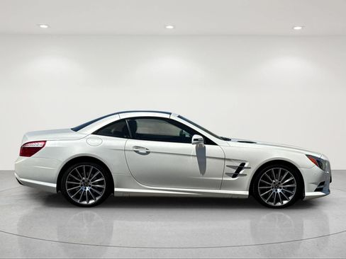 Used 2016 Mercedes-Benz SL 550 image 7