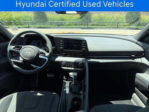 Certified 2026 Hyundai Elantra Sport FWD image 15